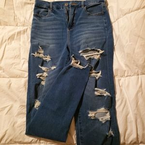 Size 8 L curvy high rise American eagle distressed dream jean